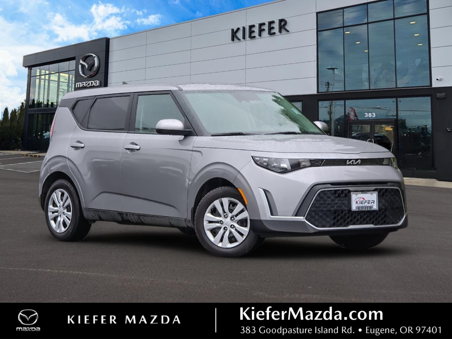 Steel Gray 2023 Kia Soul LX FWD SUV / Crossover Front-Wheel Drive Continuously Variable Transmission