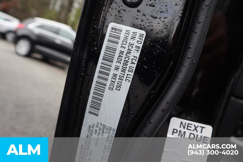 2021 Jeep Compass Latitude 36