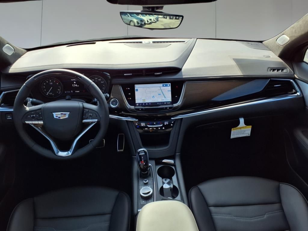 2025 Cadillac XT6 Sport - 6
