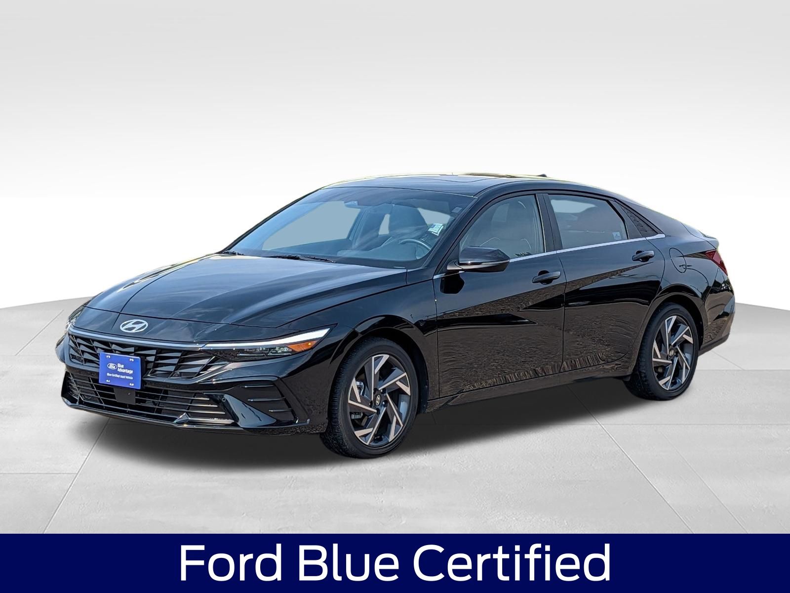 Abyss Black 2024 Hyundai Elantra Hybrid Sedan Front-Wheel Drive 6-Speed Dual Clutch
