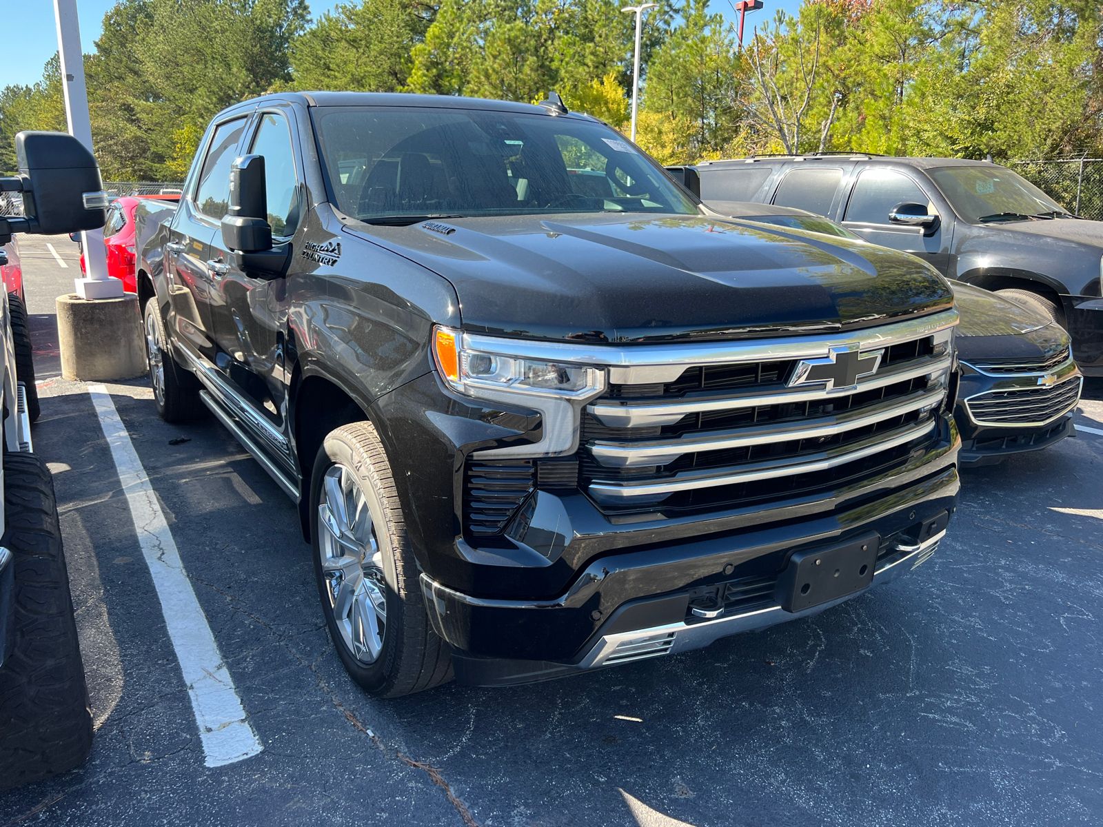 2023 Chevrolet Silverado 1500 High Country 3