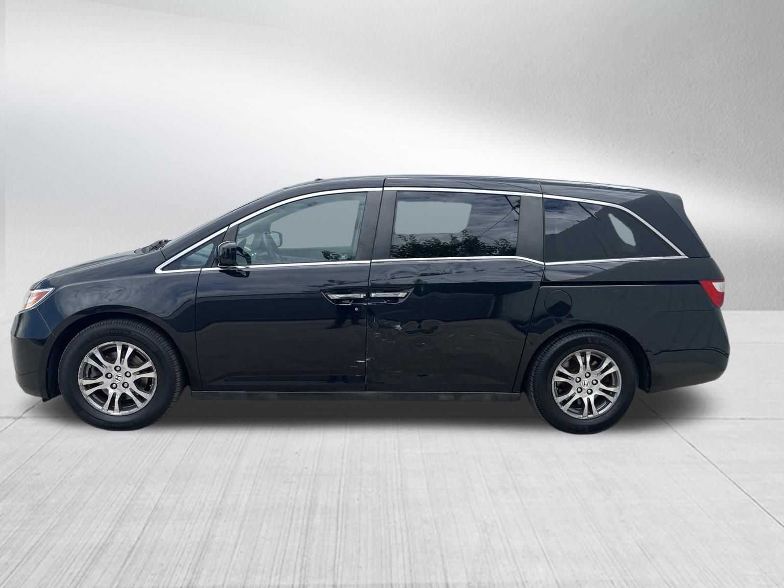 Used Car 2012 Honda Odyssey  Ex-l For Sale Under $10,000 In Austin, Texas