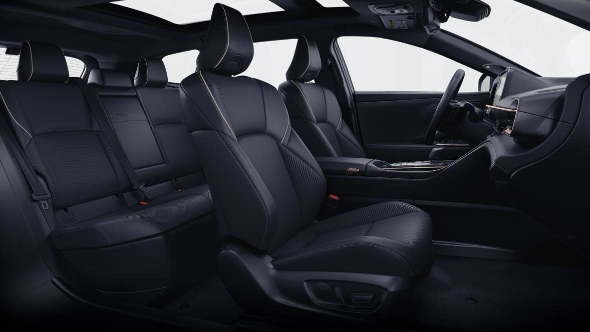 new 2026 Toyota Crown Signia car