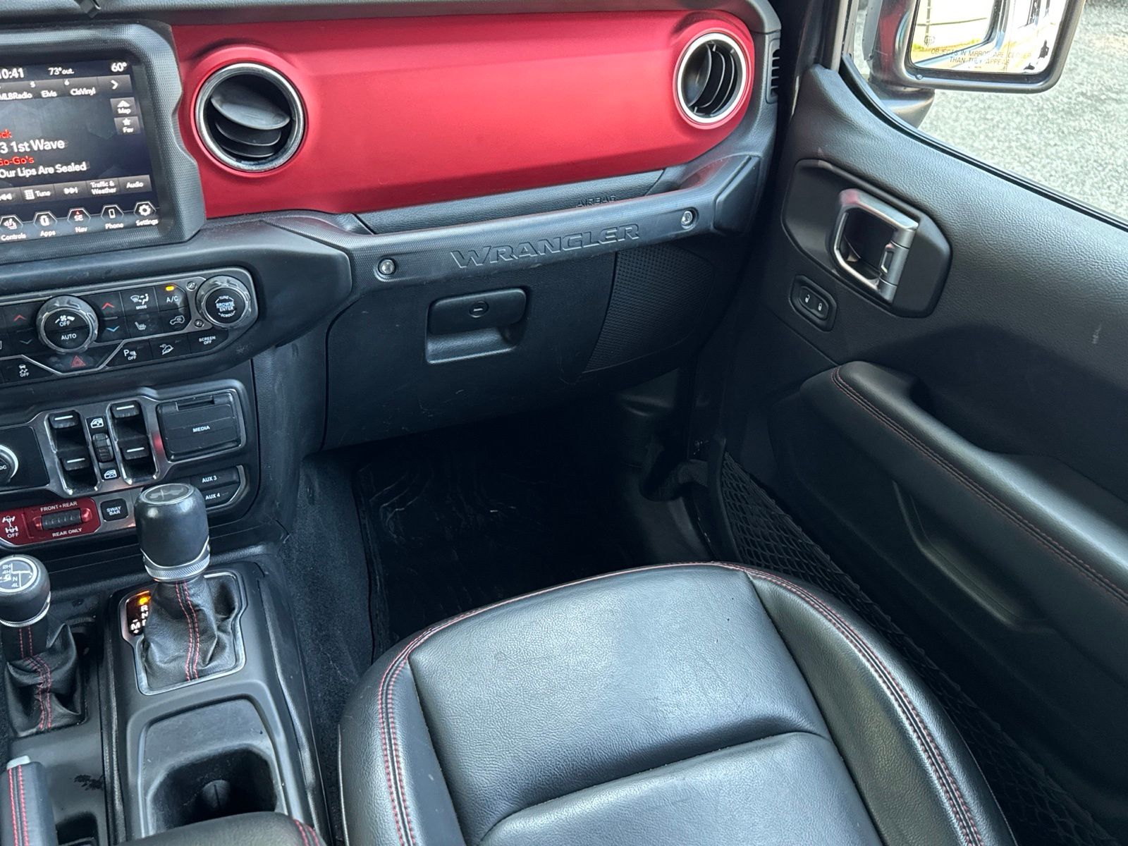 Used 2020 Granite Crystal Clearcoat Metallic Jeep Unlimited Rubicon image 24