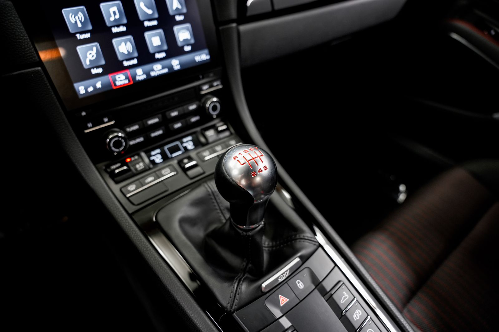 2019 Porsche 911 Carrera T — photo 14