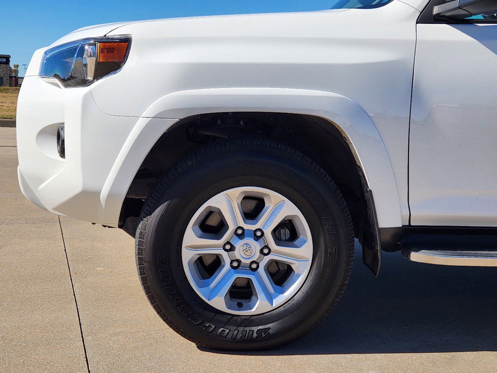 2023 Toyota 4Runner SR5 6