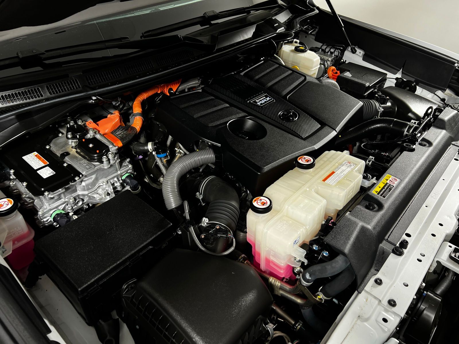 Thumbnail: 2023 Toyota Sequoia - 10