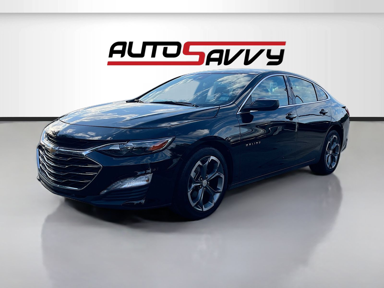 Used 2024 Black Chevrolet LT image 3