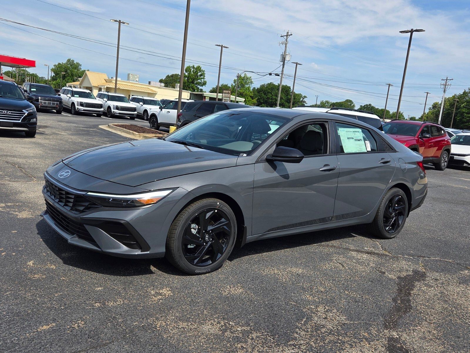 New 2026 Gray HYUNDAI SEL Sport image 3
