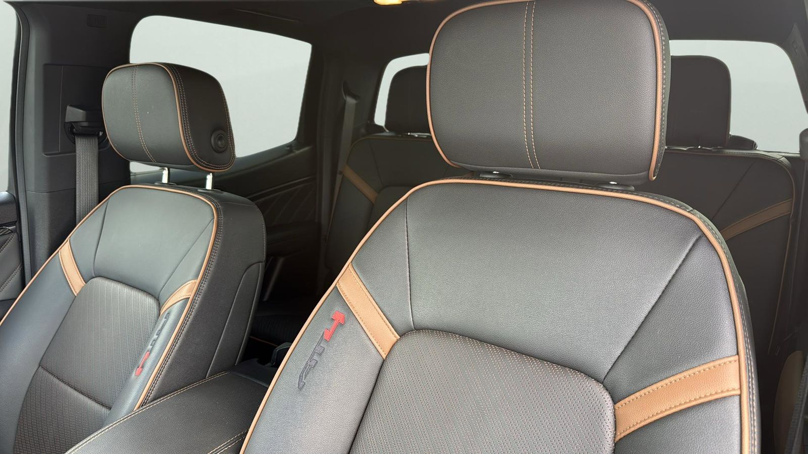 Used Car 2023 Gmc Canyon  At4 For Sale Under $40,000 In Austin, Texas