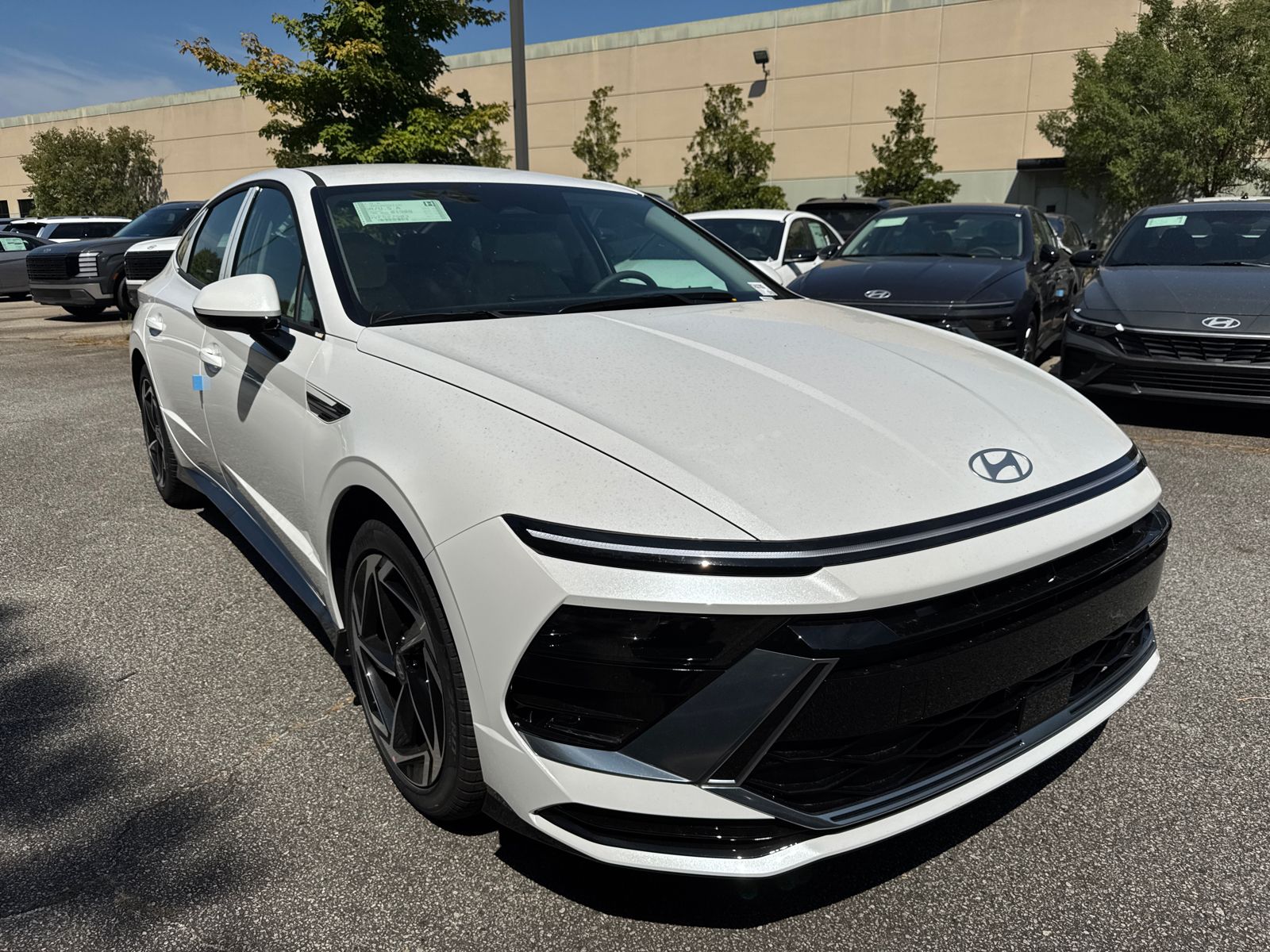 2026 Hyundai Sonata SEL Sport photo 3
