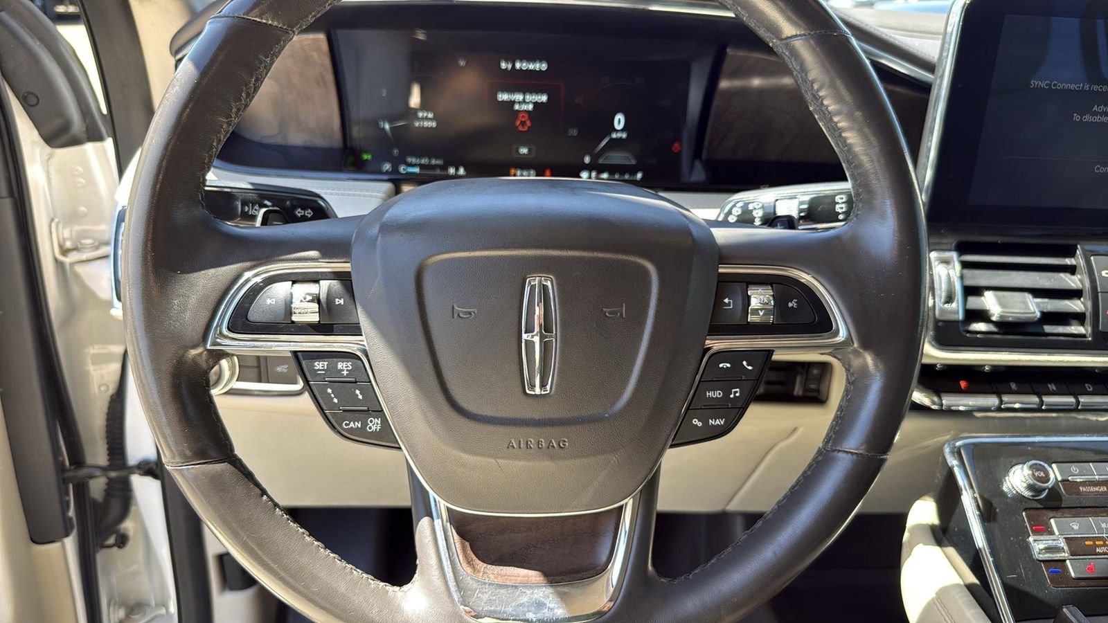 Used Car 2019 Lincoln Navigator L  L Reserve For Sale Under $35,000 In Austin, Texas