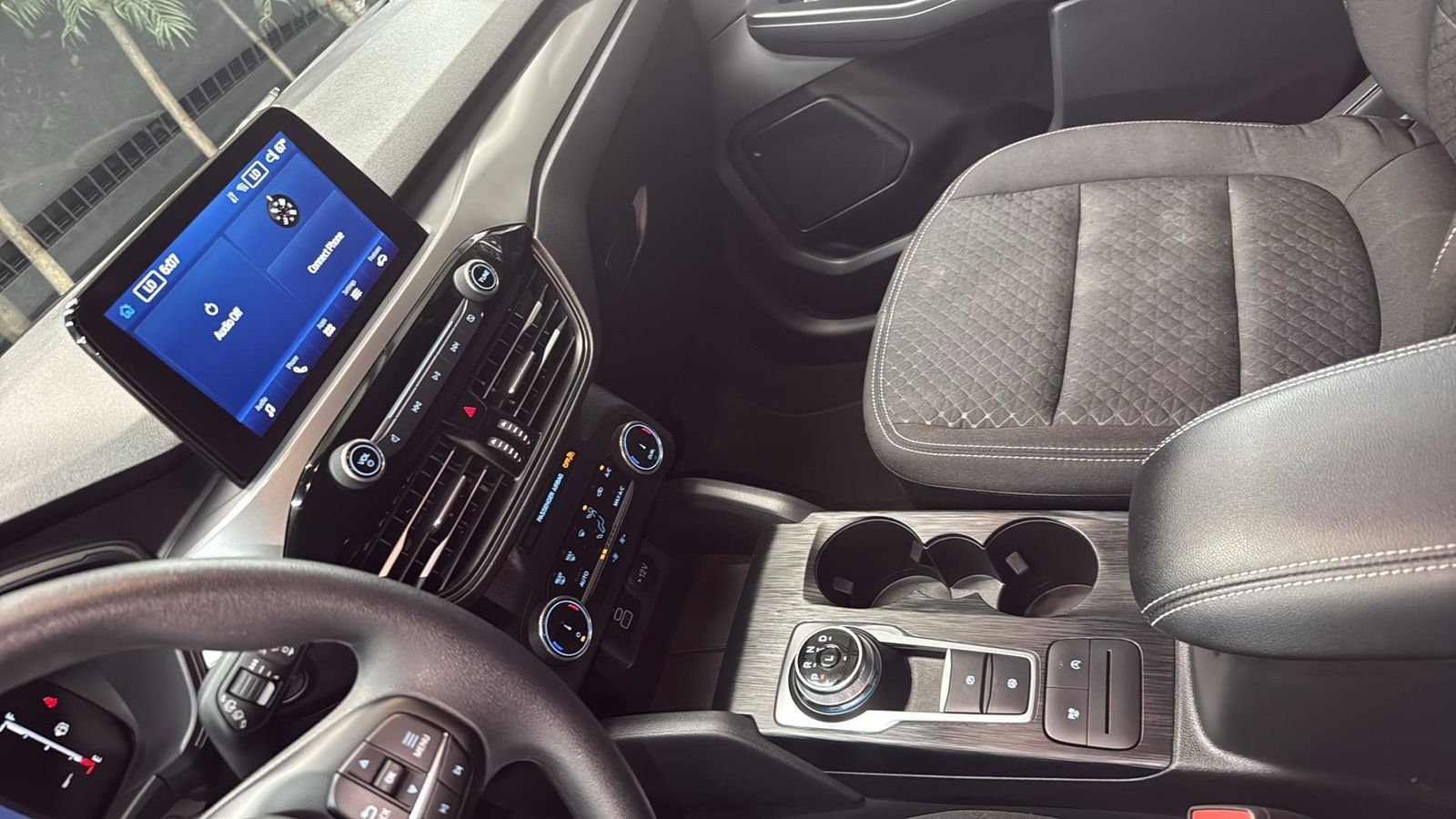 Used Car 2025 Ford Escape  Active For Sale Under $30,000 In Austin, Texas