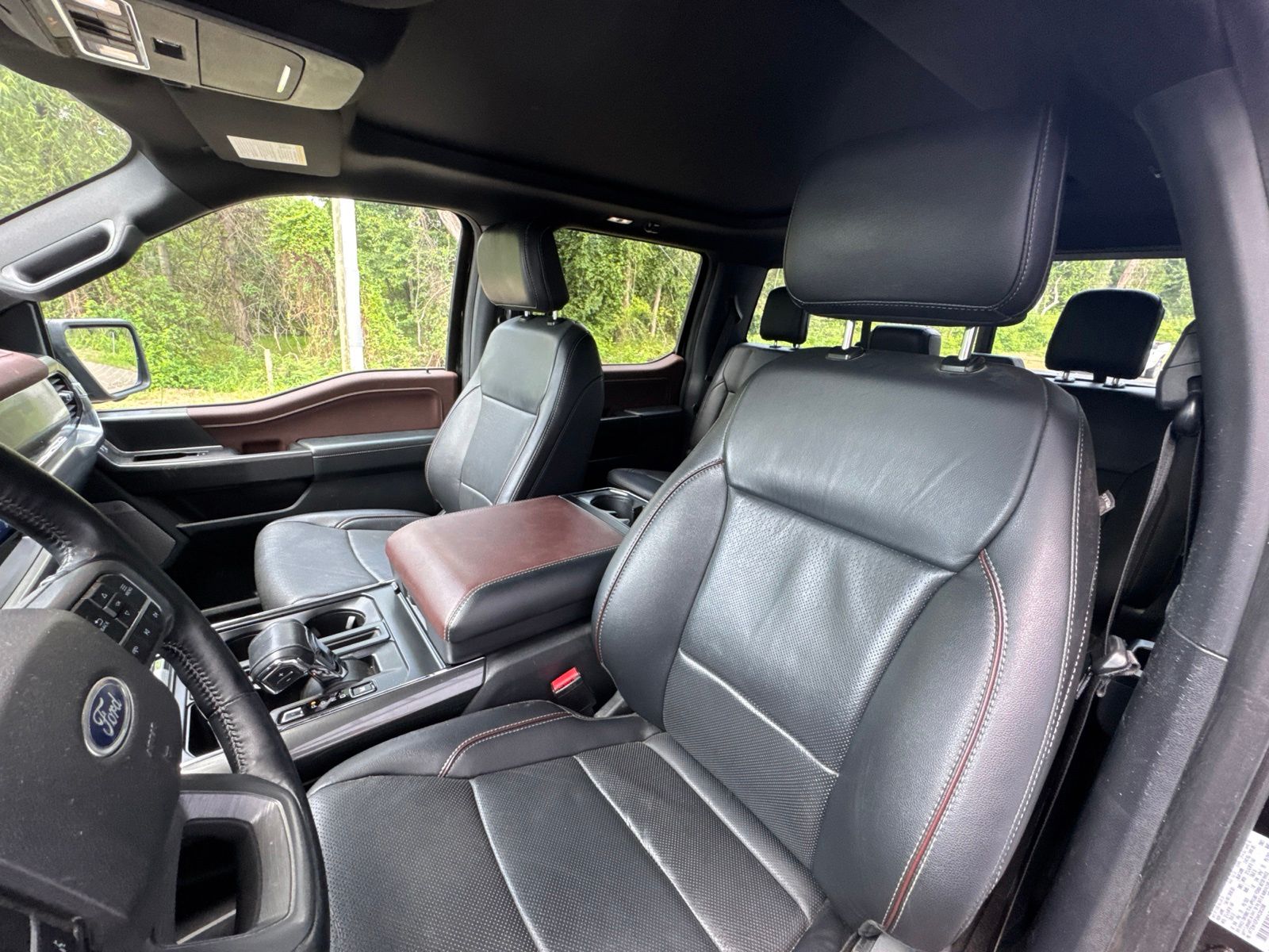 Certified Used 2022 Agate Black Metallic Ford Lariat image 9