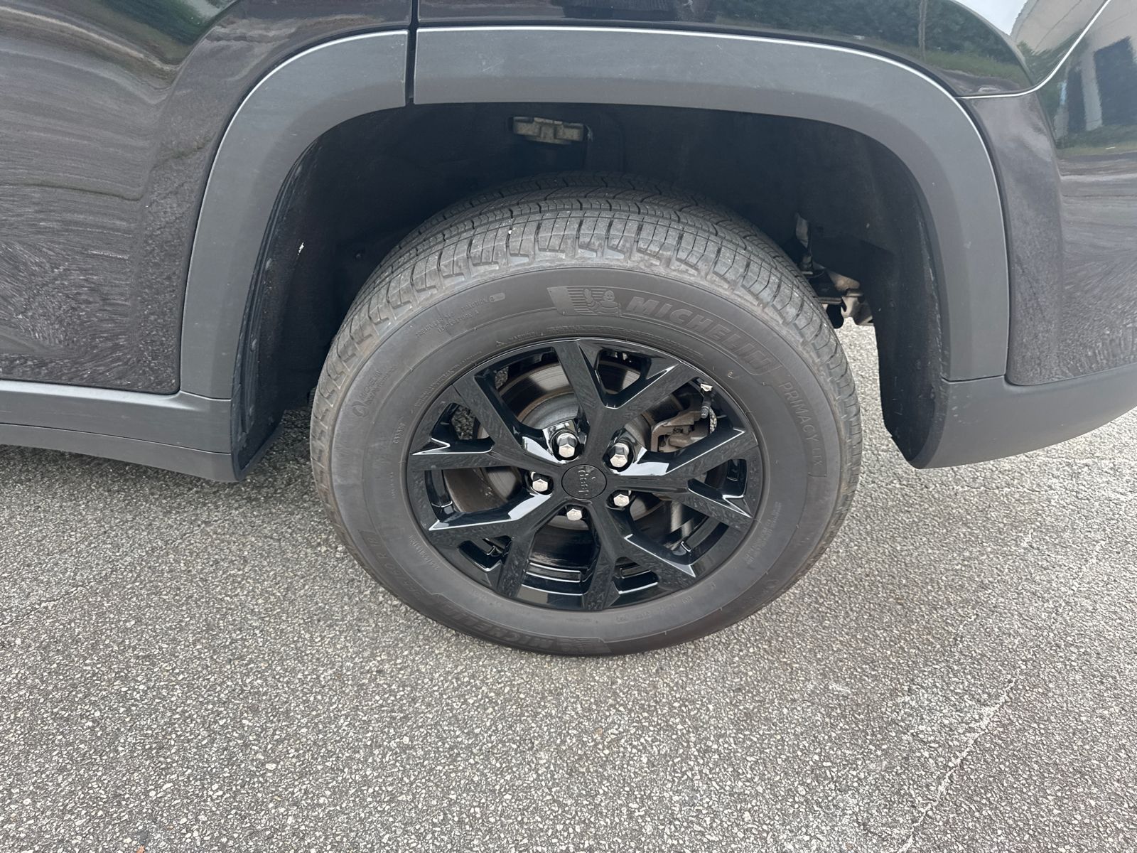 Used 2025 Black Jeep Altitude image 19