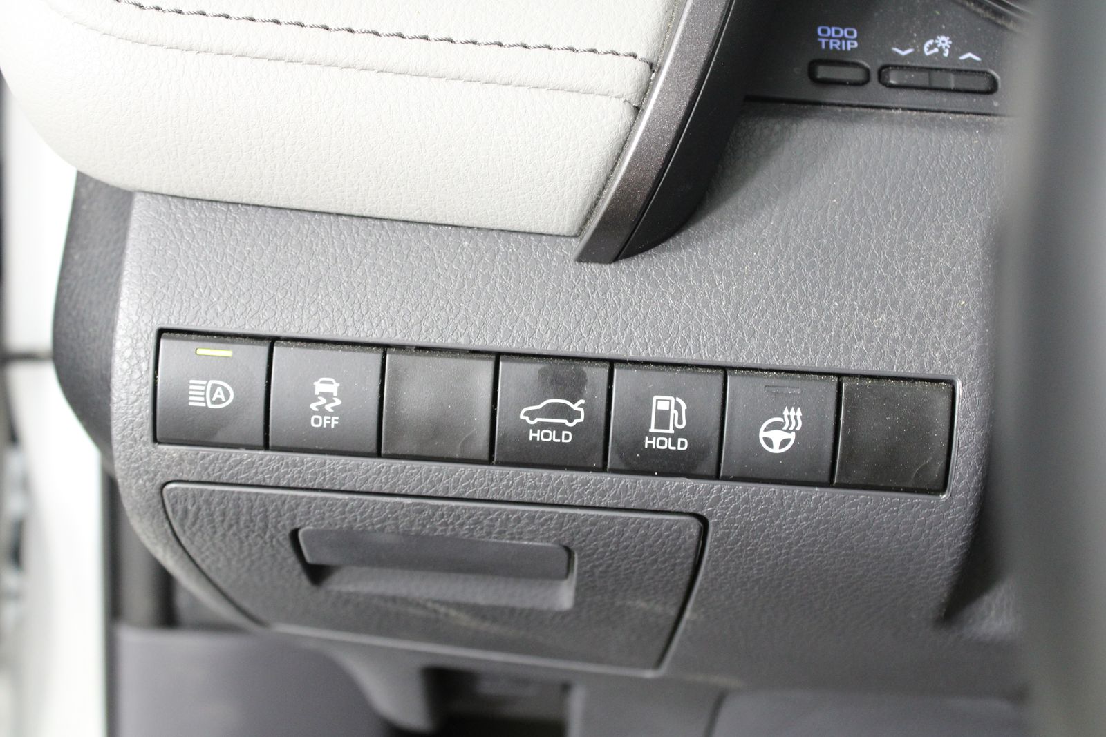 Used 2024 White Toyota SE image 21