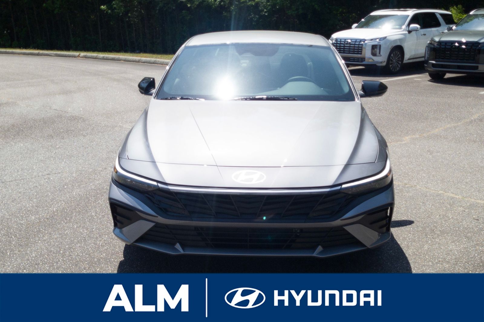 2025 Hyundai Elantra Hybrid SEL Sport photo 2