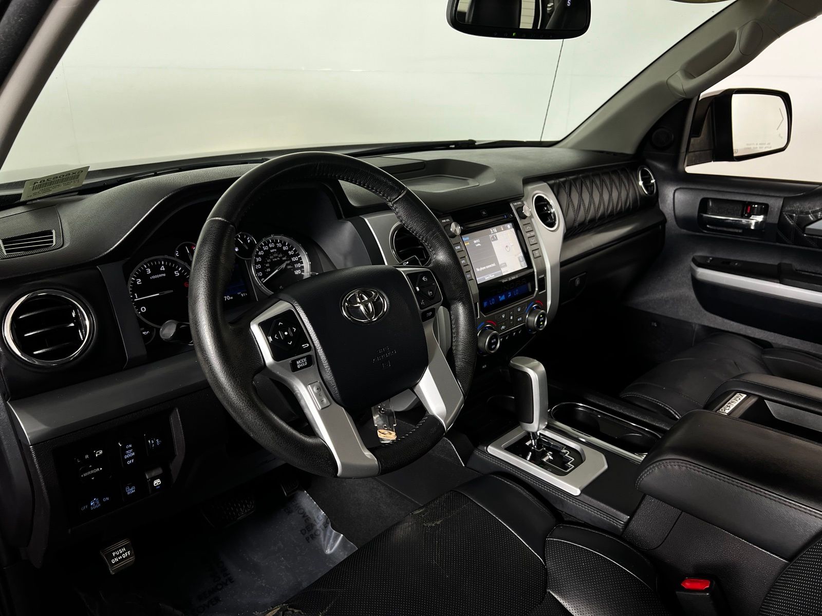 Thumbnail: 2016 Toyota Tundra - 12