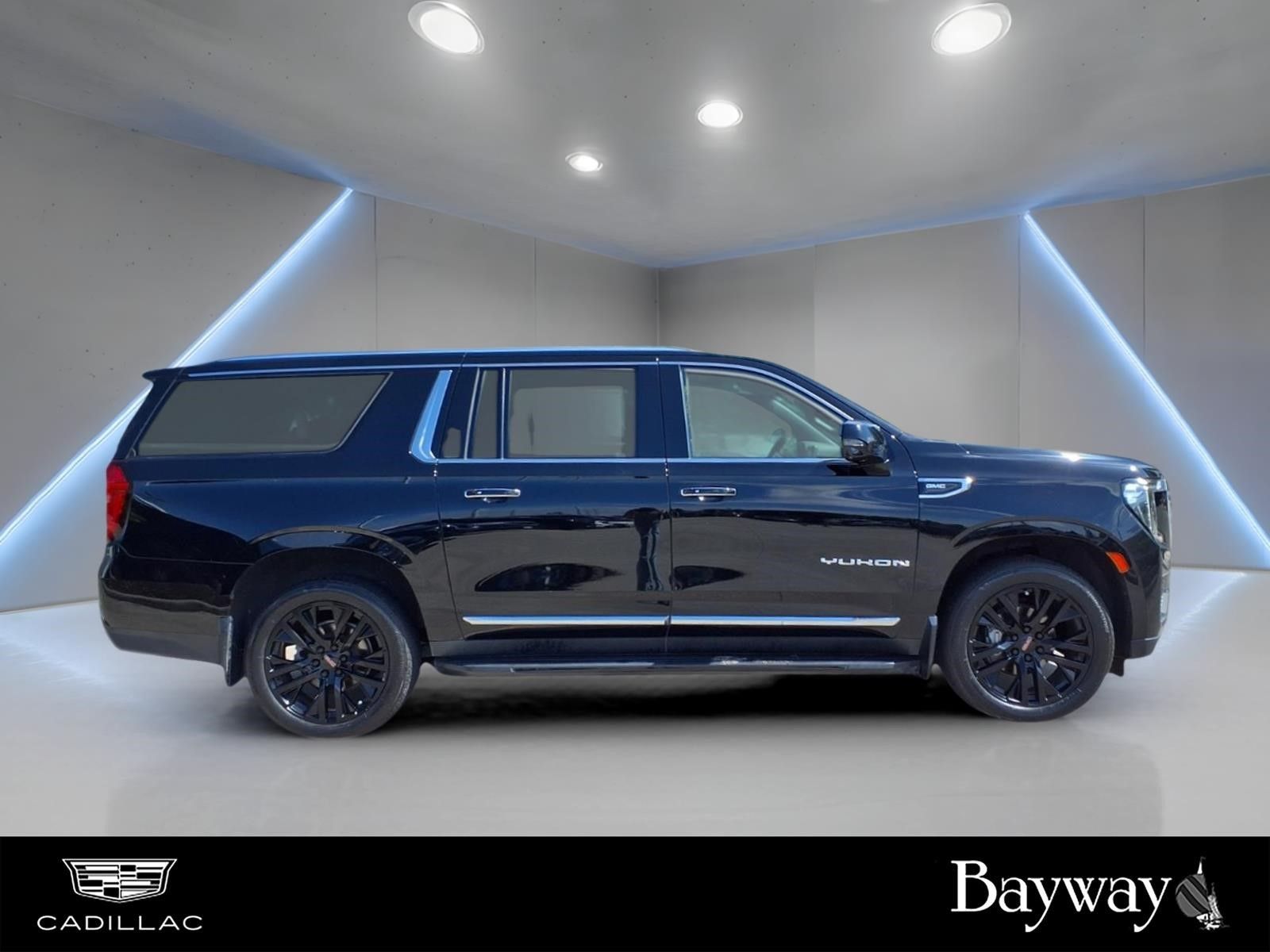 2022 GMC Yukon XL SLT - 5