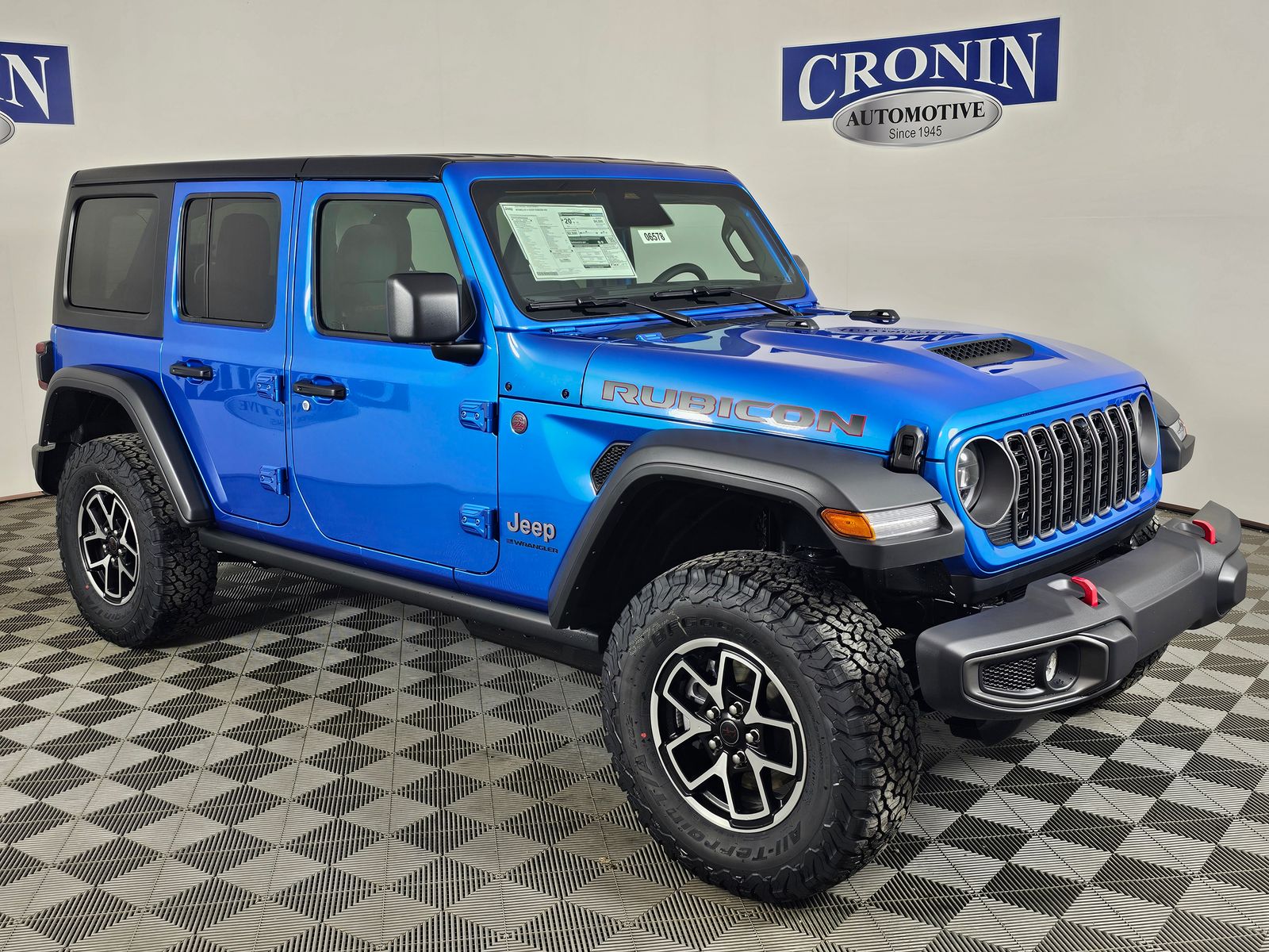 View vehicle photo 7