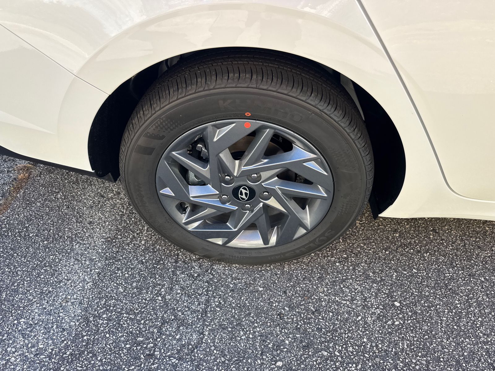 New 2026 White Hyundai Blue image 18