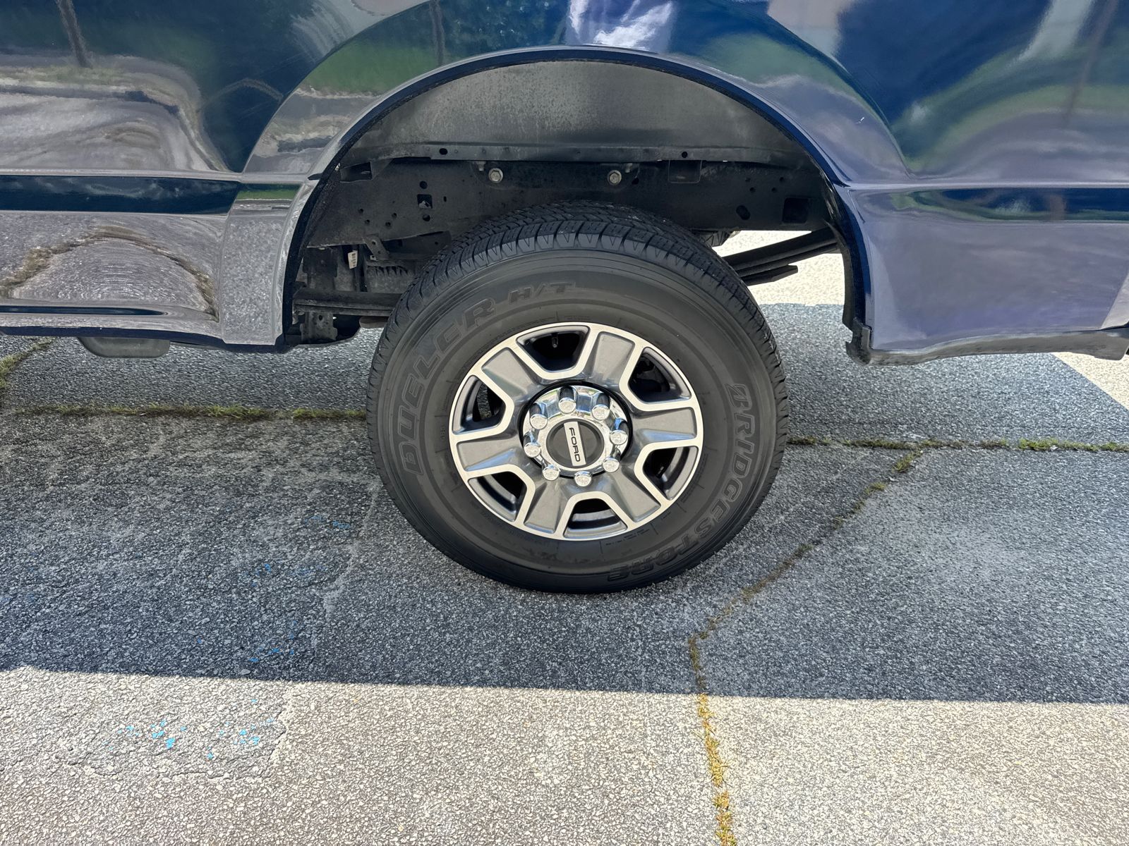Used 2024 Blue Ford Lariat image 19