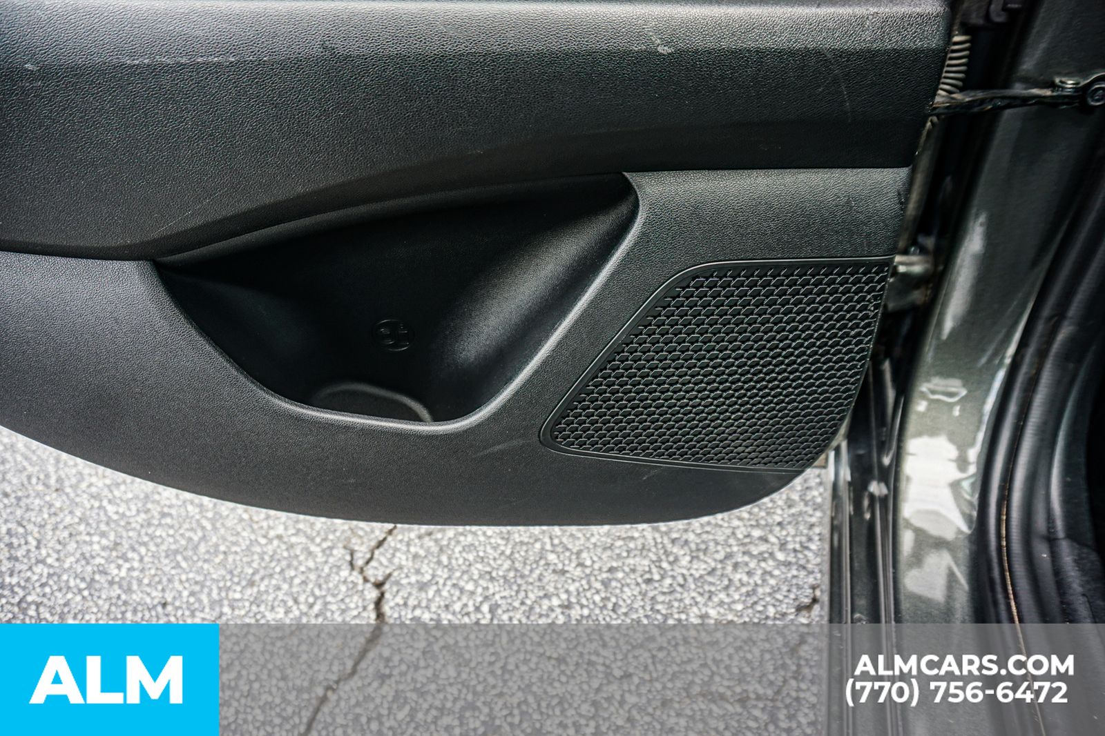 Used 2025 Gray Hyundai SEL Convenience image 58