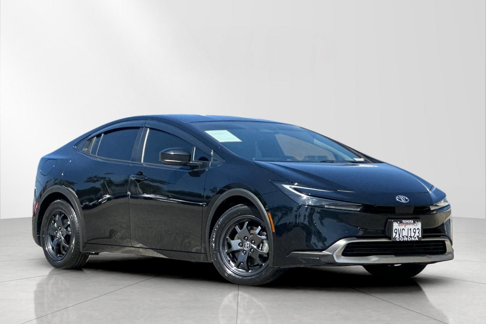 Midnight Black Metallic 2025 Toyota Prius Plug-In Hybrid Hatchback Front-Wheel Drive Continuously Variable Transmission