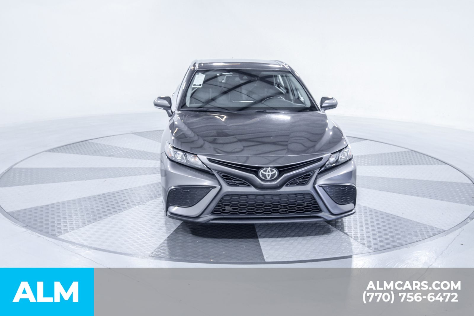 2022 Toyota Camry SE 16