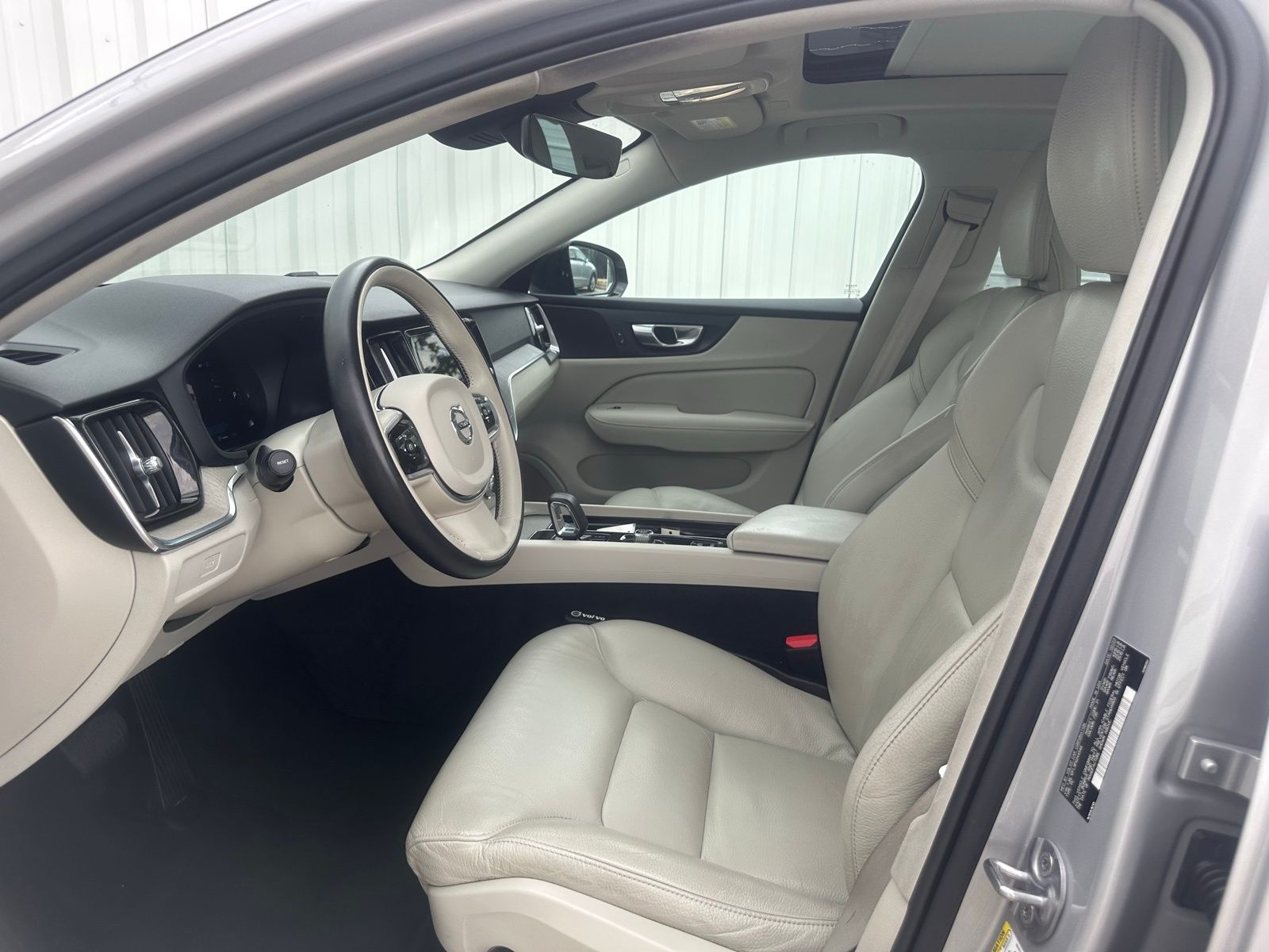 Used Car 2023 Volvo S60  B5 Plus Dark Theme For Sale Under $25,000 In Austin, Texas