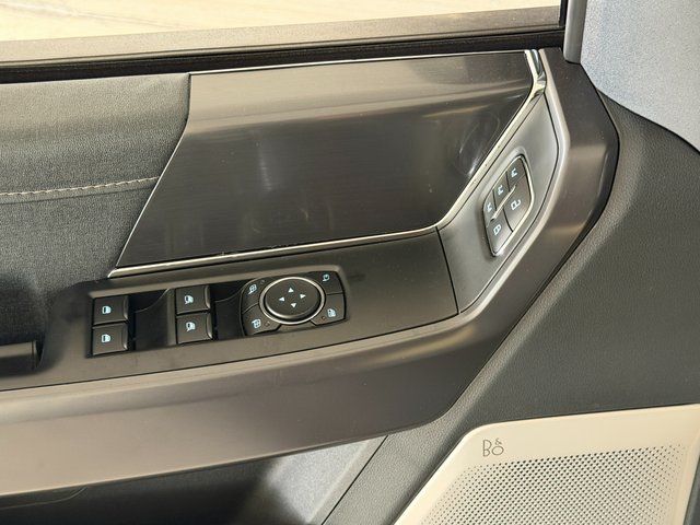 New 2026 Agate Black Metallic Ford Lariat image 37