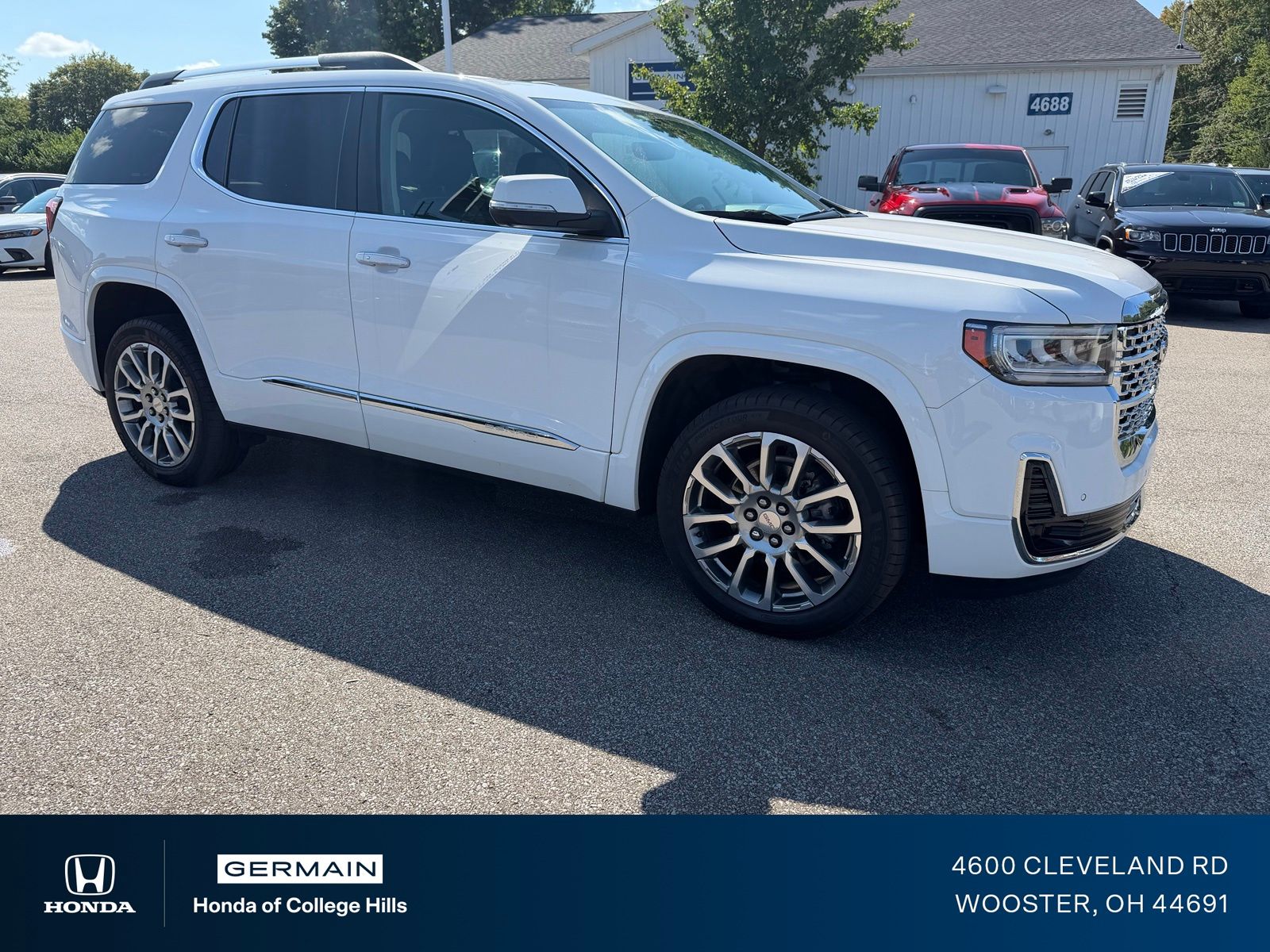 Used 2023 White GMC Denali image 3