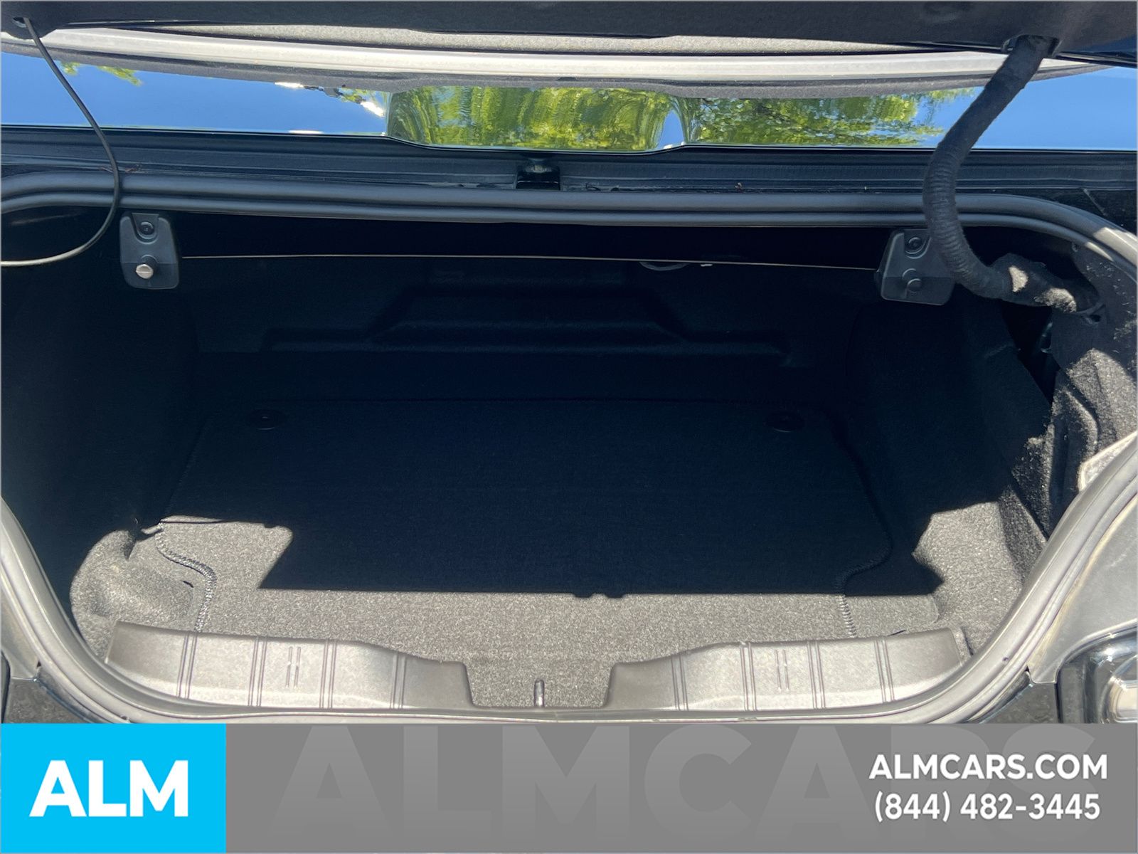 Used 2021 Black Chevrolet ZL1 image 18