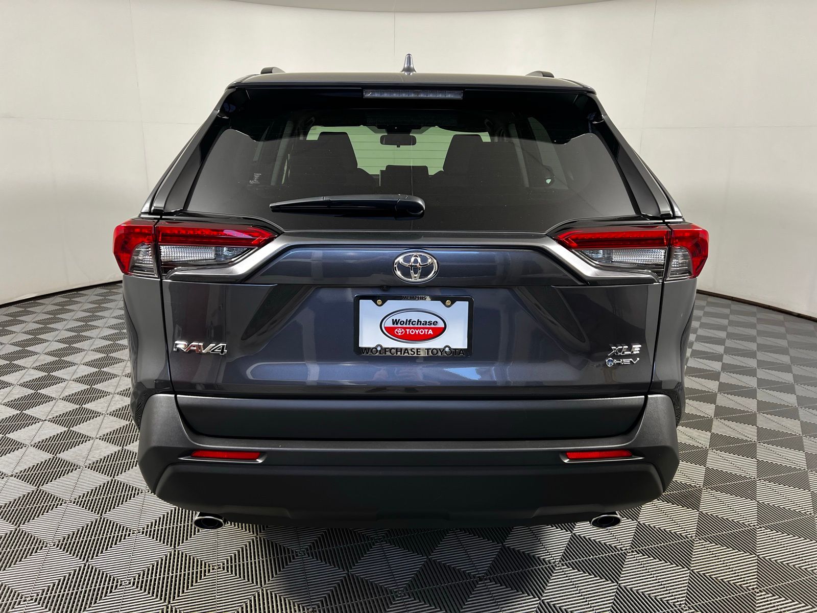 2025 Toyota RAV4 XLE 6