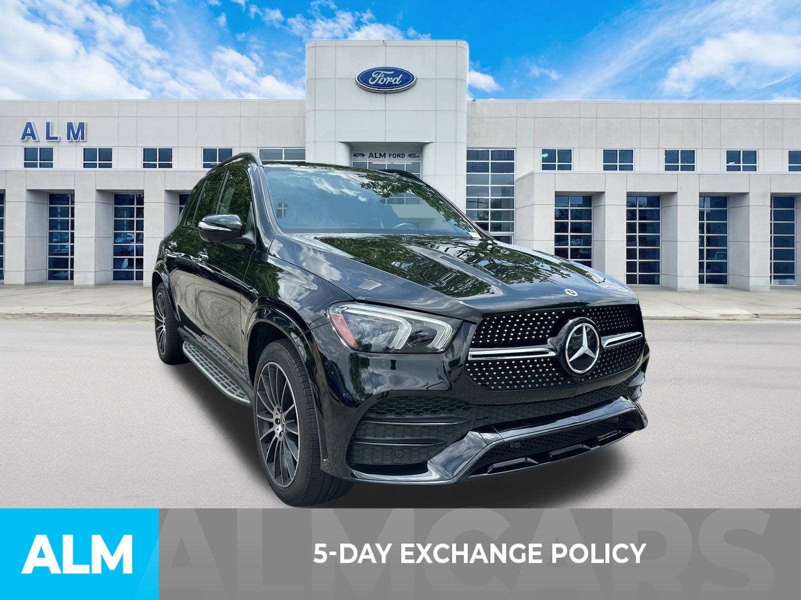 Used 2023 Black Mercedes-Benz GLE 350 image 3