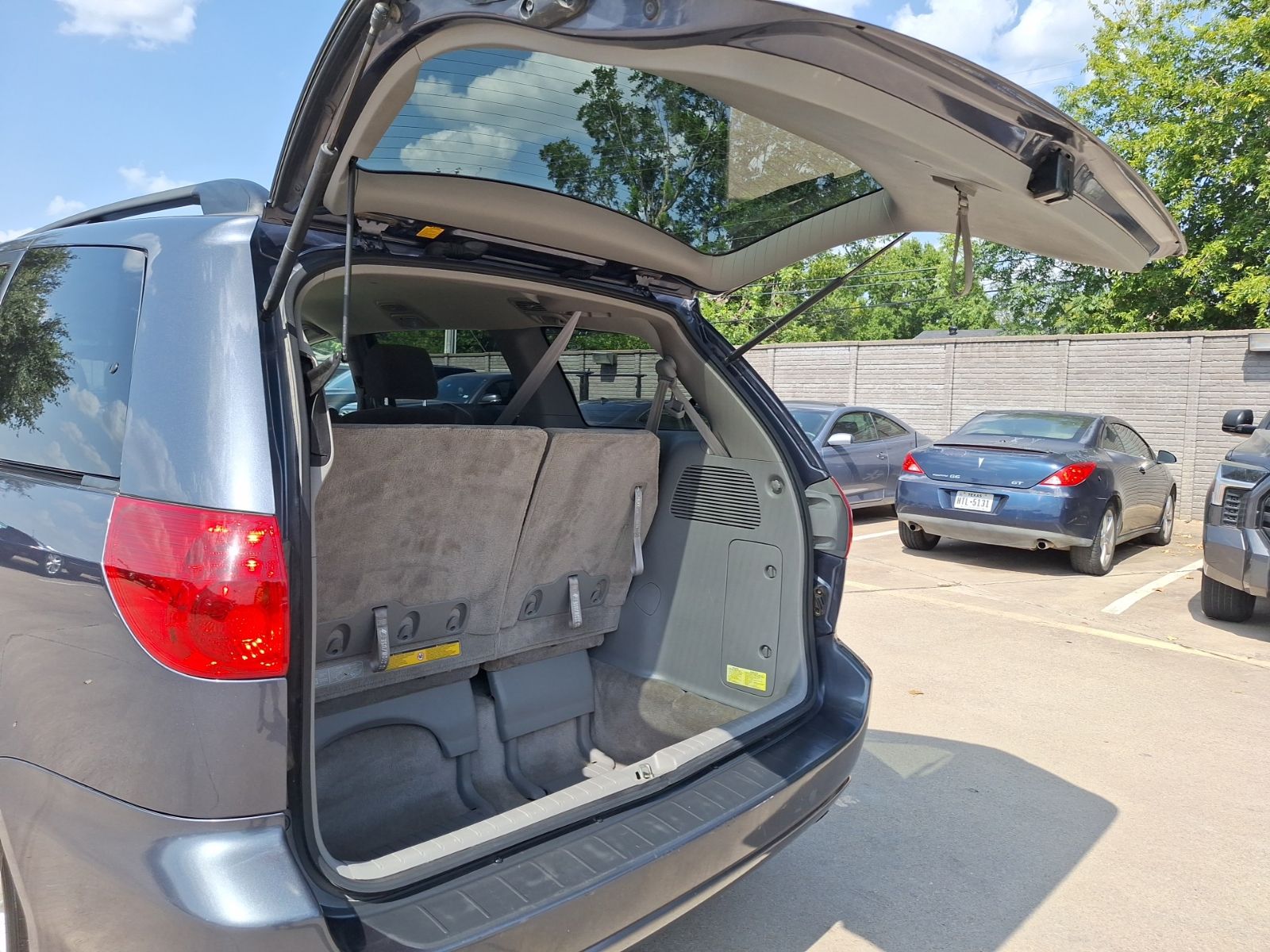 car-gallery-34