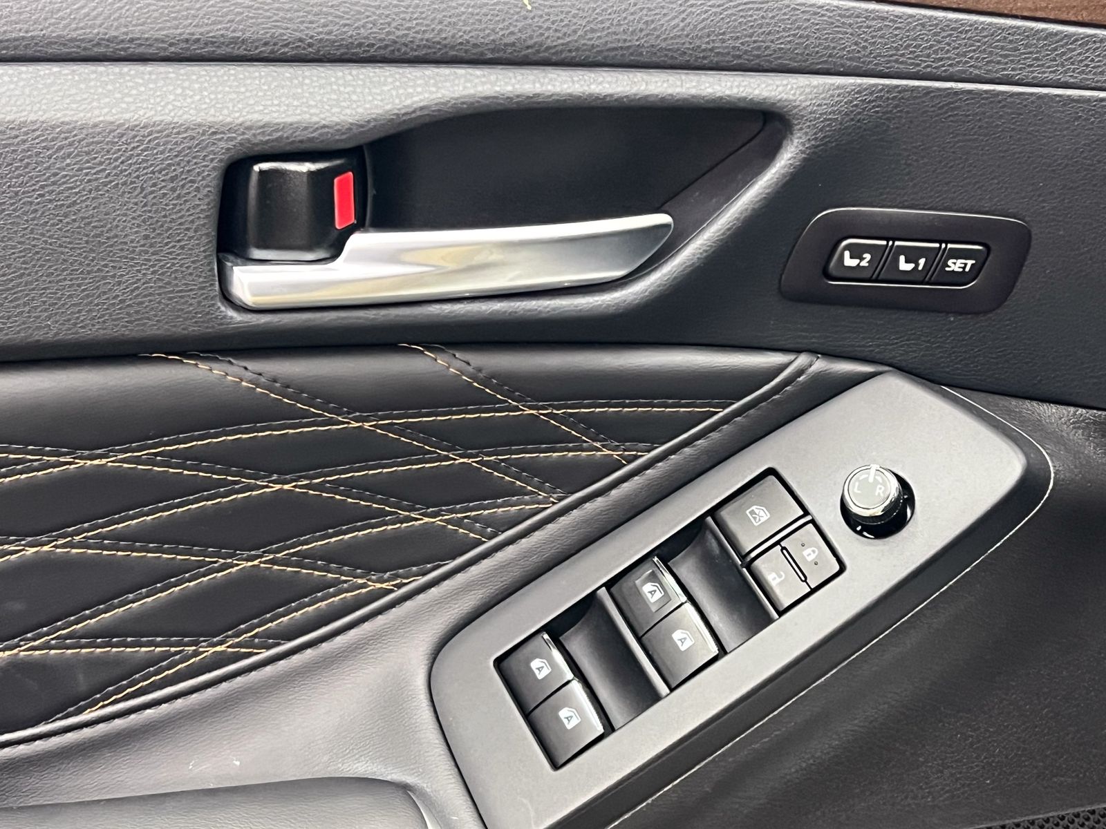 used 2022 Toyota Avalon car, priced at $27,288