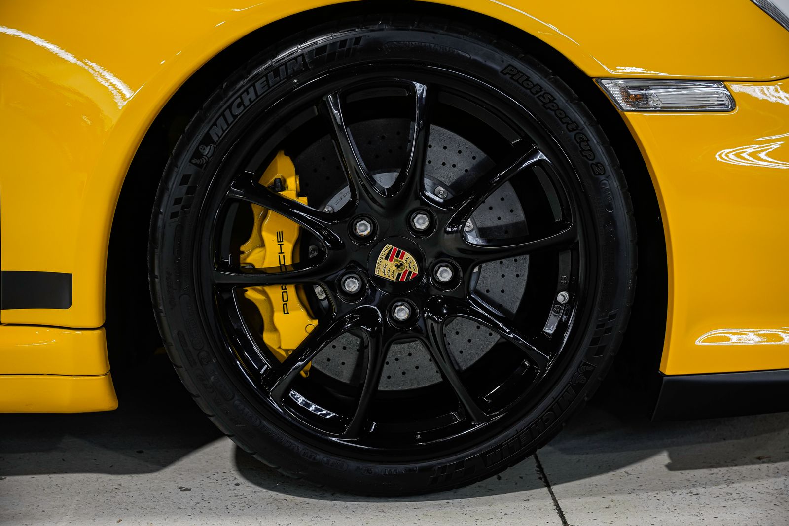 2008 Porsche 911 GT2 — photo 42