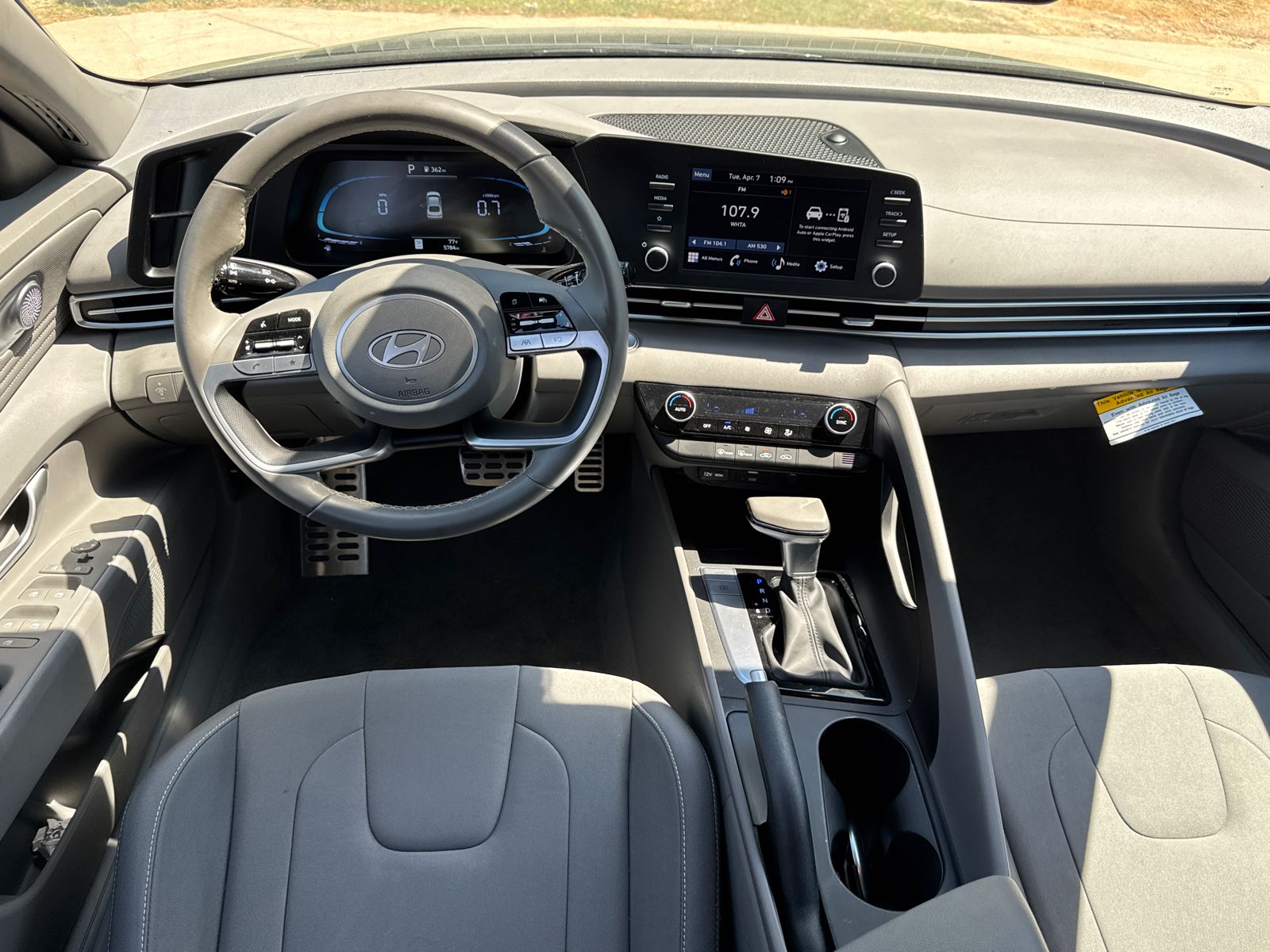 Certified Used 2025 Gray Hyundai SEL Sport image 22