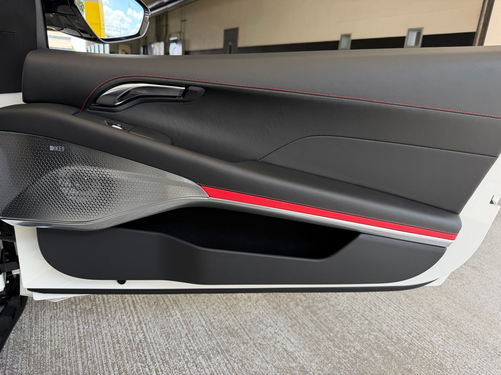 2026 Lotus Emira - Photo 17