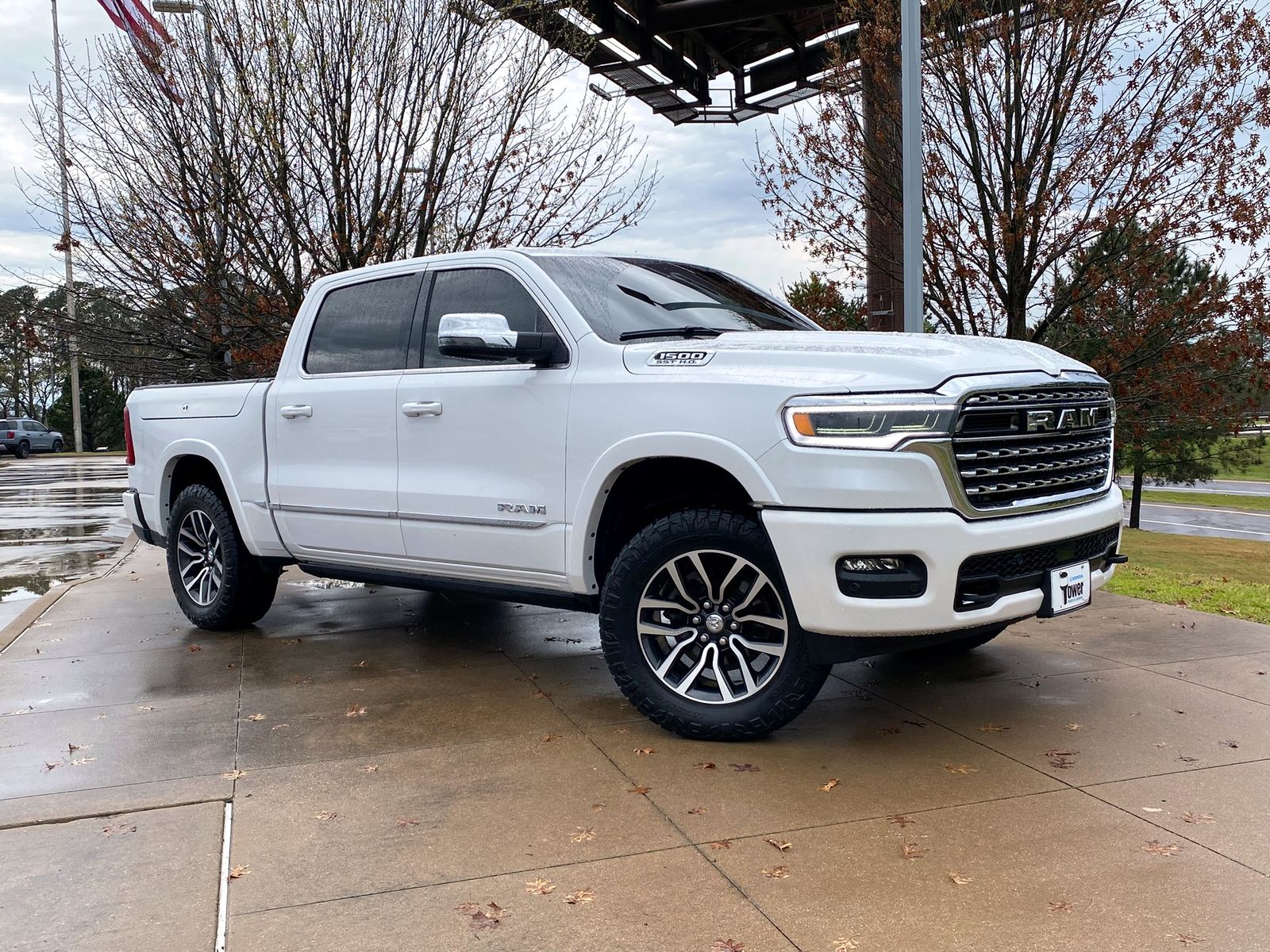 2025 RAM 1500 Limited Crew Cab 4WD