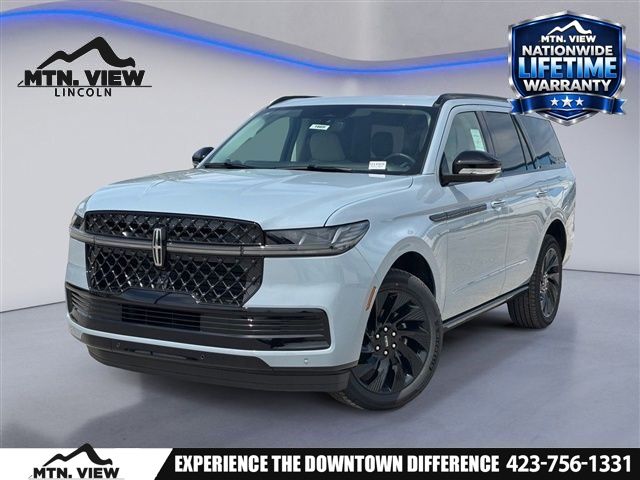 Gray Mist 2026 Lincoln Navigator SUV / Crossover Four-Wheel Drive Automatic