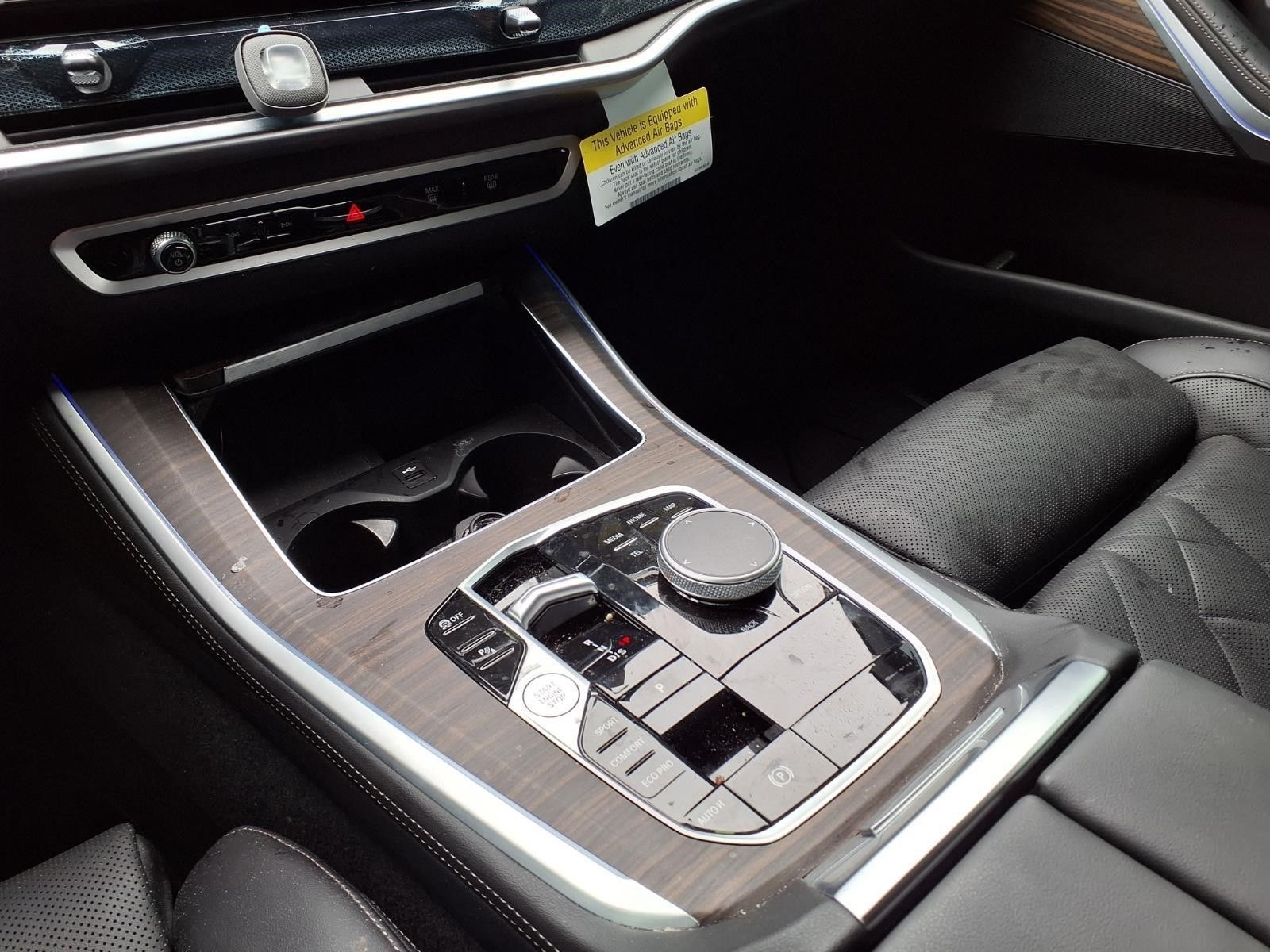 2025 BMW X5 sDrive40i White at DeMontrond Auto Country
