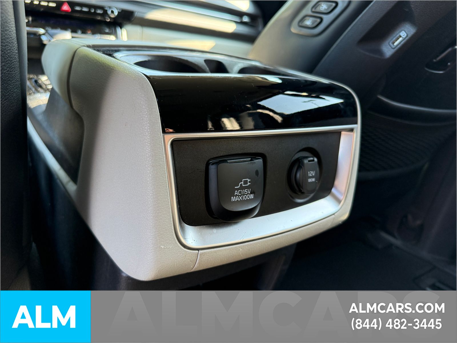 Used 2022 White Kia SX image 10