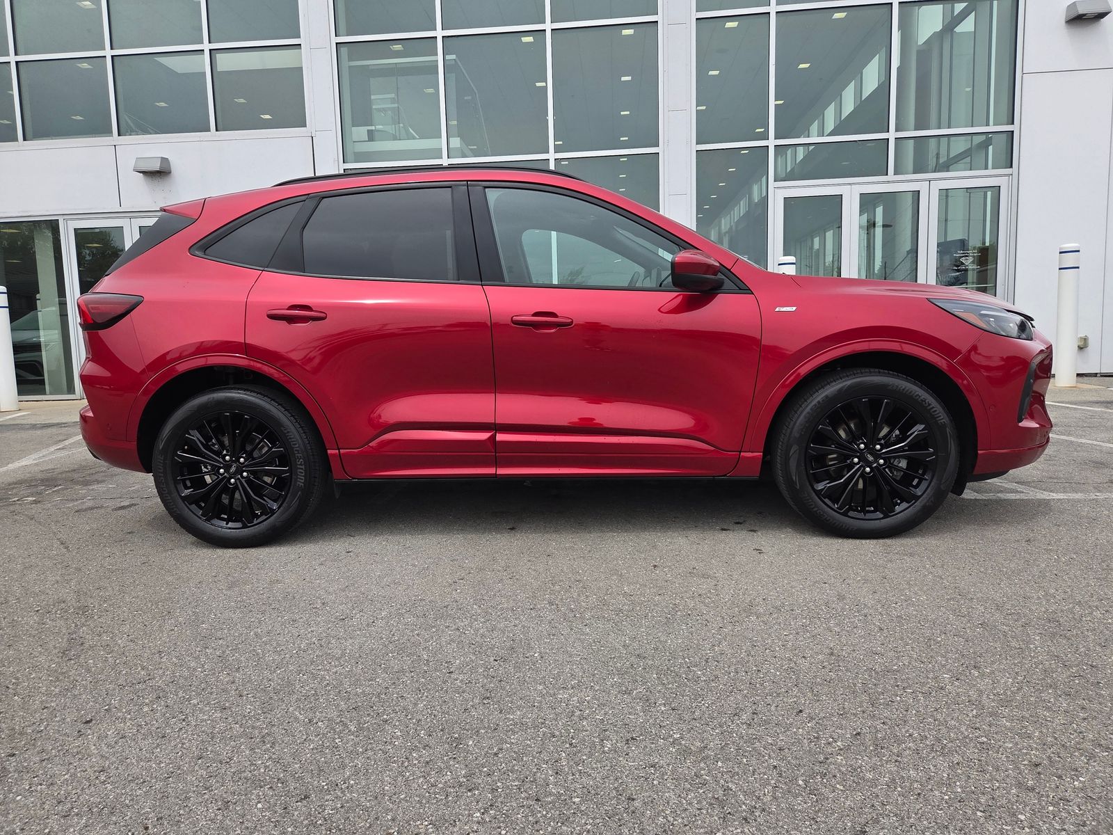 used 2024 Ford Escape car, priced at $27,750