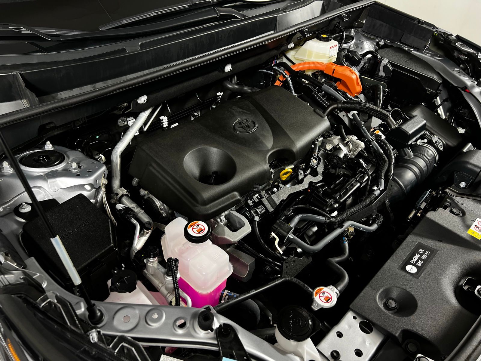 Thumbnail: 2025 Toyota RAV4 - 10