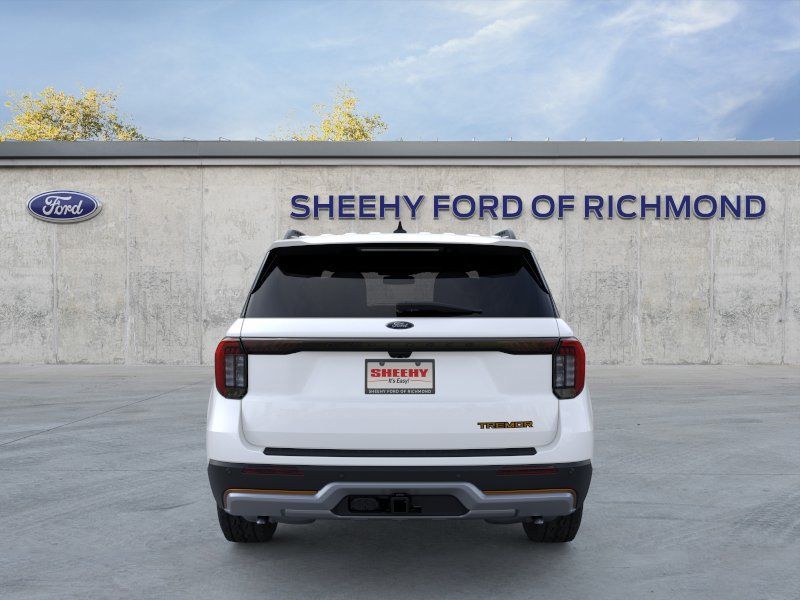 New 2026 Star White Metallic Tri-Coat Ford Tremor image 6