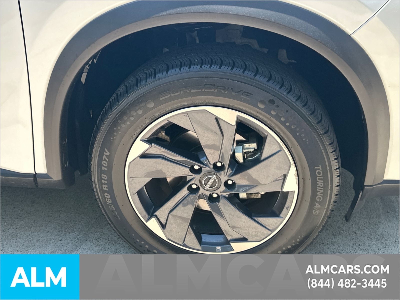 Certified Used 2025 Pearl Nissan SV image 14