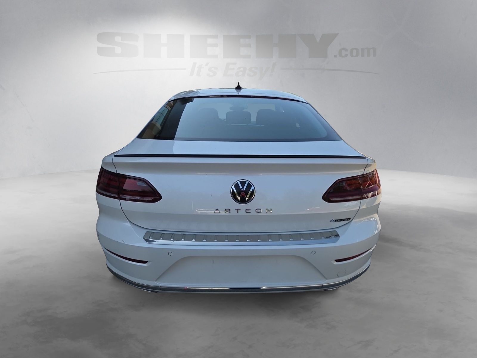 Used 2022 White Volkswagen 2.0T SEL R-Line image 13