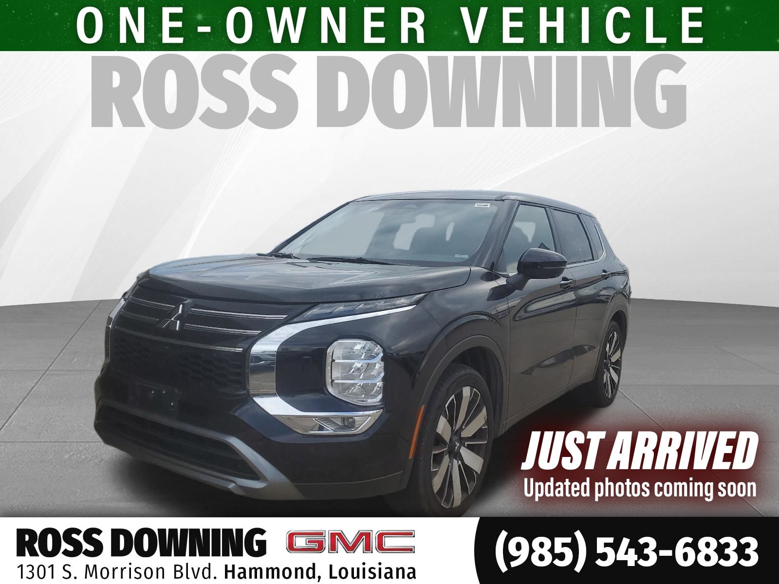 Black 2025 Mitsubishi Outlander SE FWD SUV / Crossover Front-Wheel Drive Continuously Variable Transmission